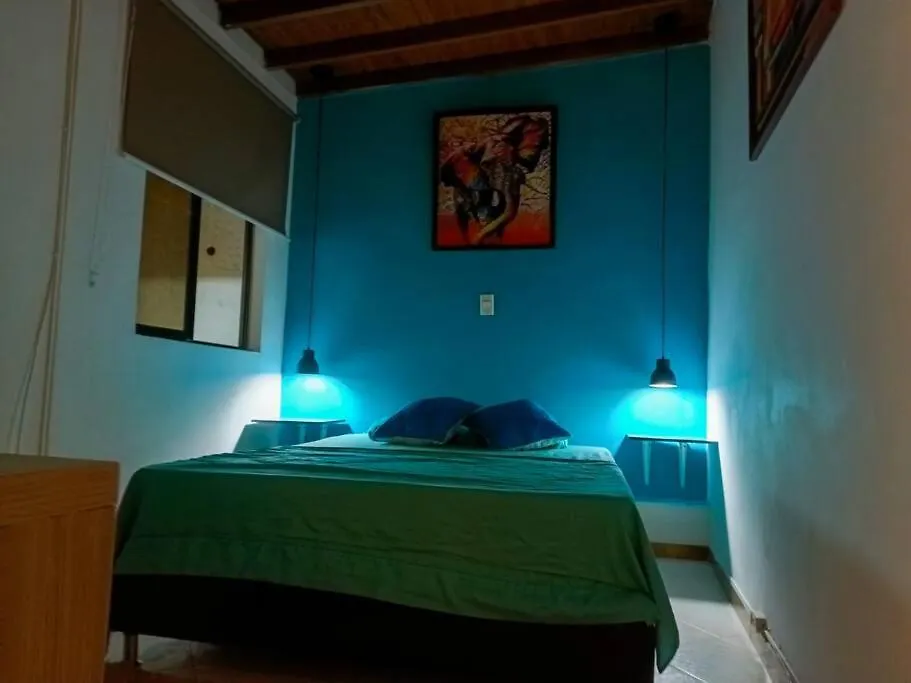 Alojamiento Guadalupe 105 Medellín