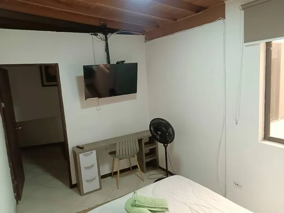 Apartamento Alojamiento Guadalupe 105 Medellín